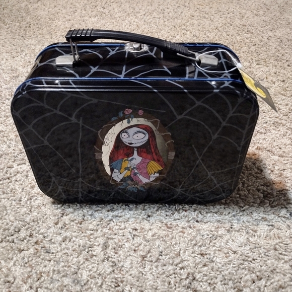 Vintage Disney Nightmare Before Christmas Jack Skellington Sally Metal Lunchbox - Picture 2 of 5